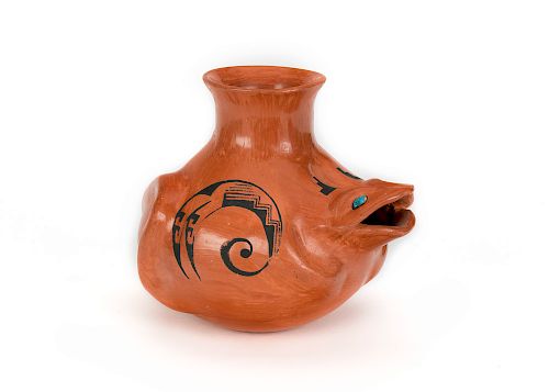 Lucy Leuppe McKelvey (late 20th century), Black-on-Red Frog Shaped Pot