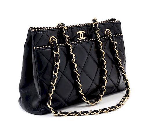 A Chanel Black Lambskin Quilted Tote Bag, 11.75" x 9" x 3.5"; Strap drop: 10.5".