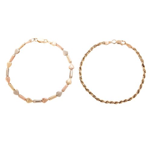 A Pair of Lady's Gold Chain Bracelets
