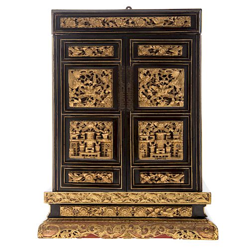 Chinese lacquer and gilt wood shrine
