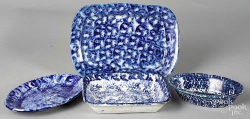 Four-piece of blue spongeware porcelain