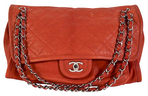 Red Quilted CHANEL Leather Shoulder Bag / Handbag