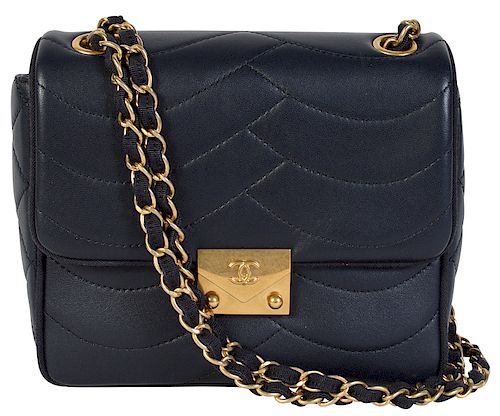 2016 CHANEL Cruise Collection Wave Pattern Bag