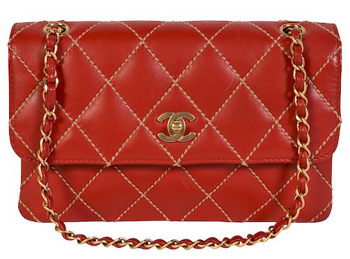 Quilted Red Leather CHANEL Shoulder Bag