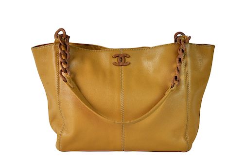 Large Camel Colored Leather CHANEL Shoulder Bag