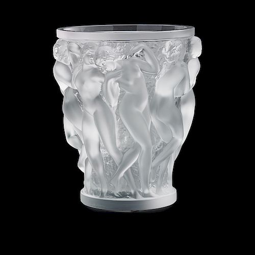 LALIQUE Post-war "Bacchantes" vase