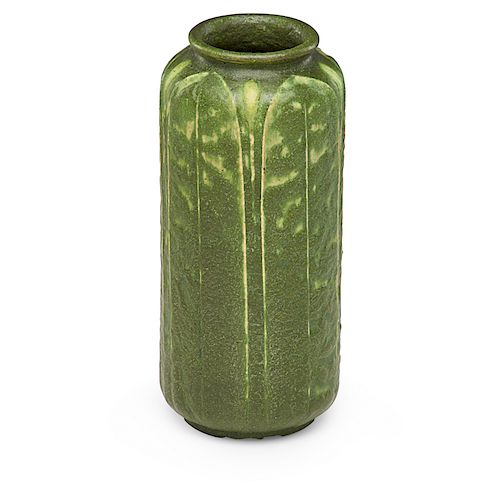 GRUEBY Cylindrical vase