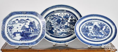Three Chinese export porcelain Nanking platters