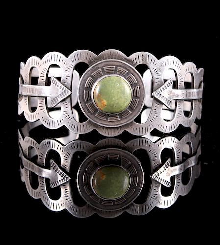 Navajo Old Pawn Silver Turquoise Cuff C.1920's