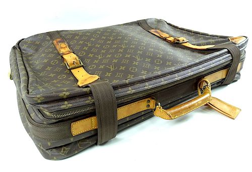 Louis Vuitton Monogram Canvas Travel Luggage Bag
