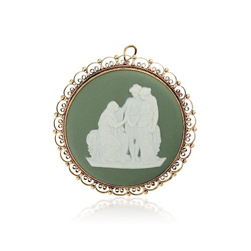 A 14K Gold Wedgwood Cameo Brooch