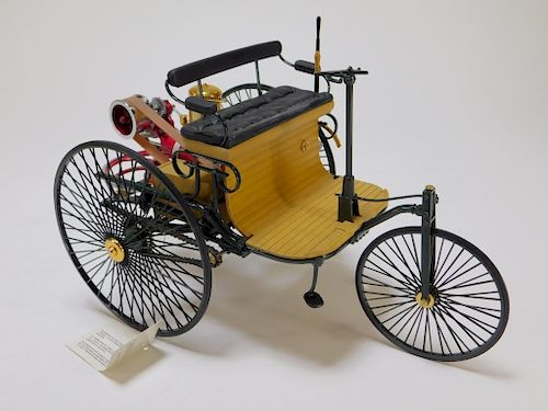 Franklin Mint 1:8 1886 Benz Patent Motorwagen Car