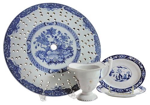 Four Chinese Export Porcelain