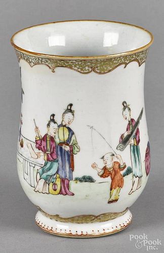 Chinese export porcelain mug, early 19th c., 5 1/4'' h.