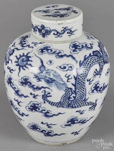 Chinese blue and white porcelain ginger jar with dragon decoration, probably Republic period, 7'' h.