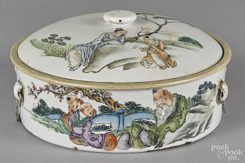 Export porcelain entree dish and cover, 5 1/2'' h., 11'' dia.