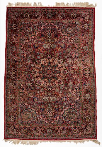 Fine Antique Yazd Rug, Persia: 4'8'' x 6'8''