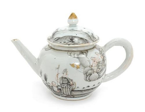 A Chinese Export Porcelain Teapot Height 5 1/4 inches.