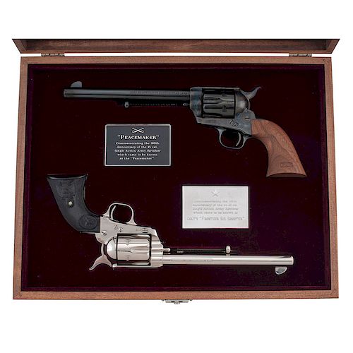 * Colt Single Action Army Set The Peacmaker & Colt "Frontier Six Shooter"
