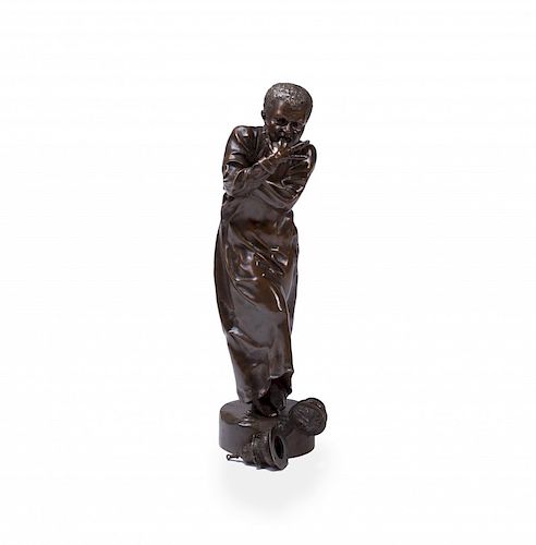 G. Gueyton, Altar boy, Patinated bronze sculpture G. Gueyton, Monaguillo, Escultura en bronce patinado