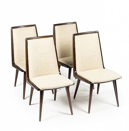 Set of four Nordic chairs, circa 1960 Juego de cuatro sillas nórdicas, hacia 1960