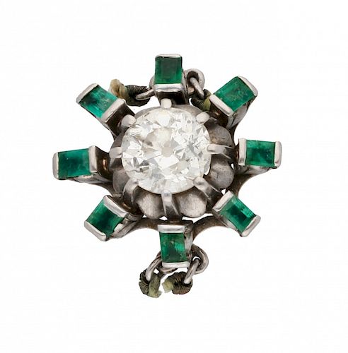 Necklace clasp with a solitaire diamond, circa 1950 Cierre de collar con diamante solitario, hacia 1950