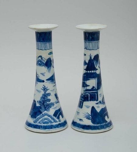 PAIR OF CANTON BLUE AND WHITE PORCELAIN WILLOW PATTERN CANDLESTICKS