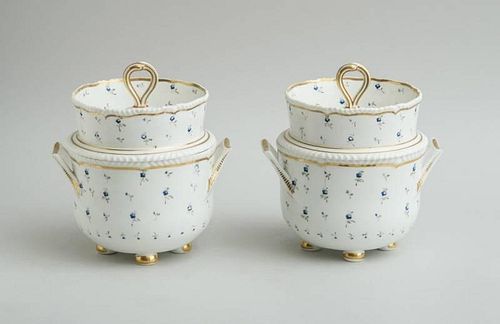 PAIR OF ENGLISH PORCELAIN ICE PAILS AND COVERS
