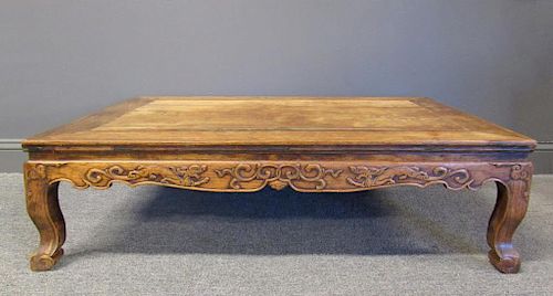 Huanghuali Kang Table, Qing Dynasty.