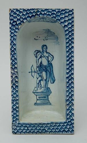 CONTINENTAL FAIENCE BLUE AND WHITE NICHE