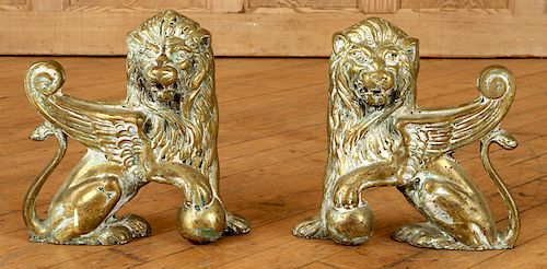 PAIR OF LION FORM BRASS ANDIRONS