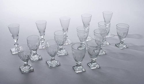 SET OF ENGRAVED PORT GLASSES