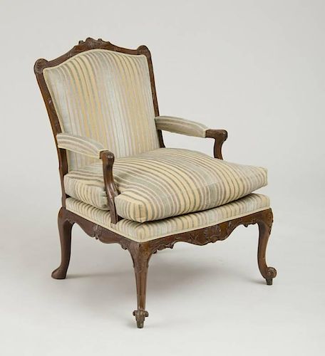 FINE GEORGE III CARVED MAHOGANY OPEN ARMCHAIR, IN THE FRENCH TASTE