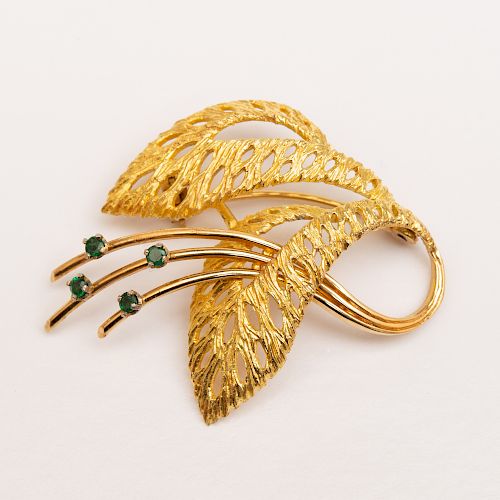 18k Gold and Emerald Feathered Brooch