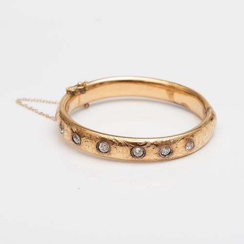 14k Gold and Diamond Hollow Bangle Bracelet