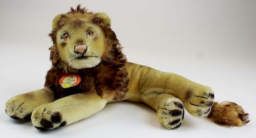 Steiff Leon lion plush toy with original tag