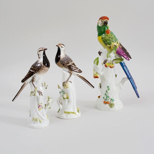 Pair of Meissen Porcelain Models of Birds and a Single Meissen Porcelain Parrot