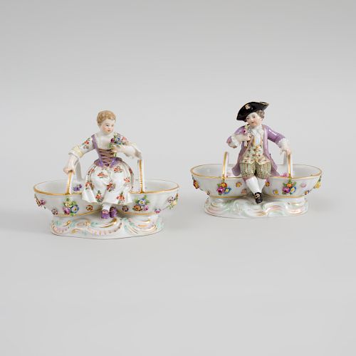 Pair of Meissen Porcelain Figural Small Sweetmeat Dishes