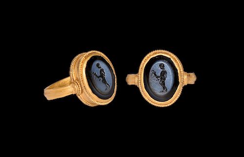 Gold Ring with Theseus Intaglio Gemstone