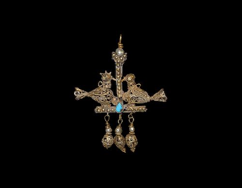 Ghaznavid Gold Pendant with Confronting Birds