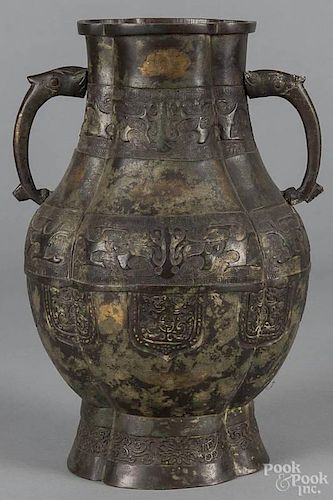 Chinese bronze vase, 12'' h.
