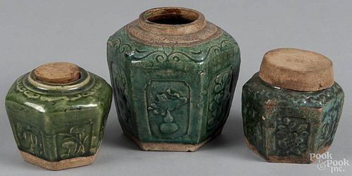 Three Chinese pottery jars, tallest - 5''.