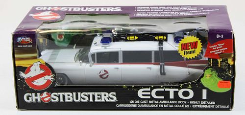 Ertl Ghostbusters Ecto 1 diecast car