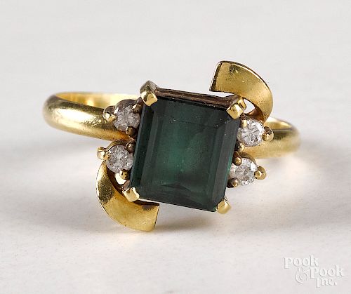 18K gold, diamond and emerald ring, 2 dwt.