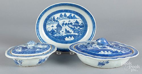 Two Chinese export porcelain covered vegetables