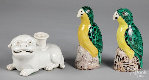 Pair of Chinese porcelain parrots, etc.