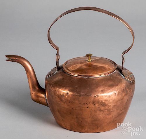 Dovetailed copper kettle, 19th c., 12" h,