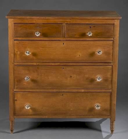 4 drawer chest, late 19th / early 20th century.