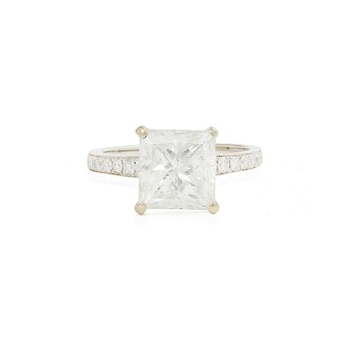 3.68 carat Diamond 18k Ring 