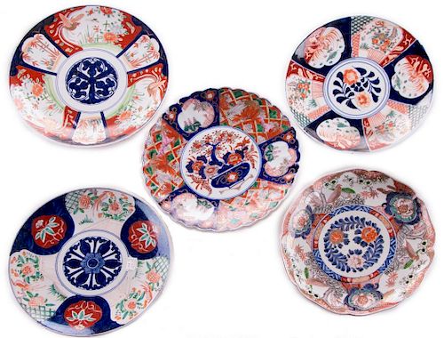 Five Japanese Imari dishes.